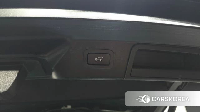 Land Rover Range Rover Velar id 4775871 из Кореи 11