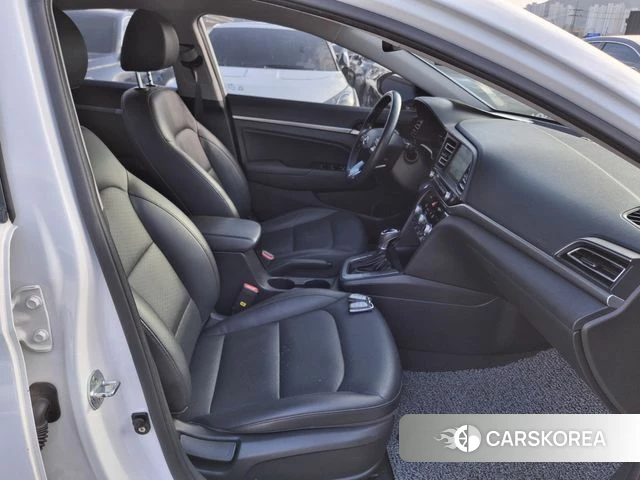 Hyundai The New Avante AD id 3942629 из Кореи 11