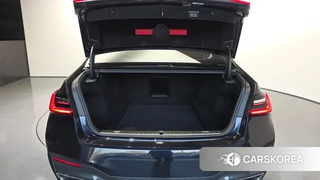 BMW 7 Series (G11) id 3349338 из Кореи 11