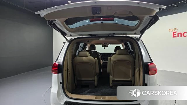 Kia The New Carnival id 4403458 из Кореи 11