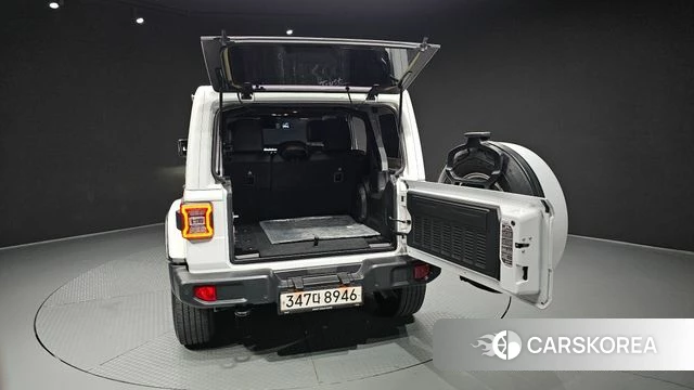 Jeep Wrangler (JL) id 4338821 из Кореи 11