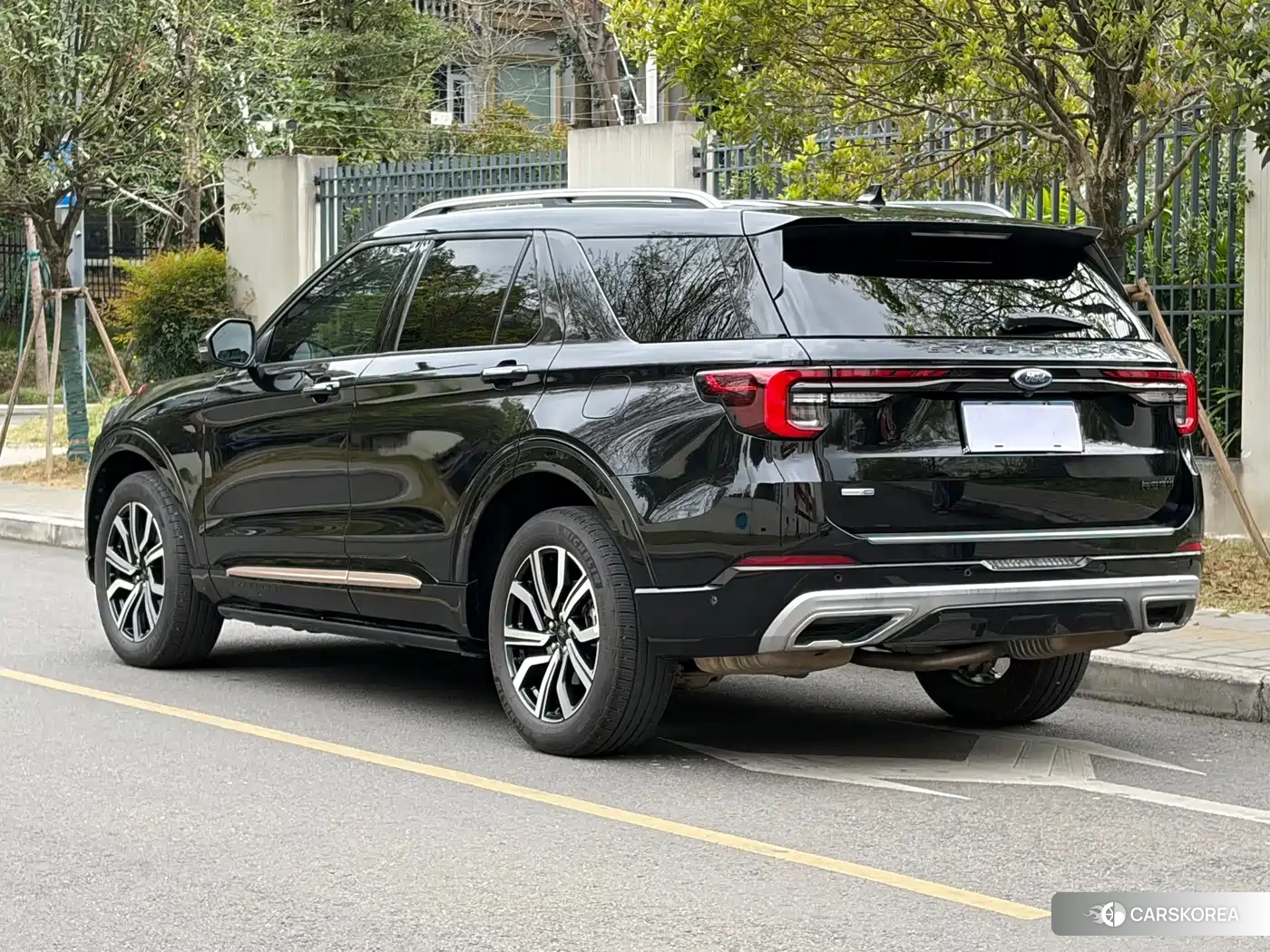 Ford Explorer id 4577484 из Китая 11