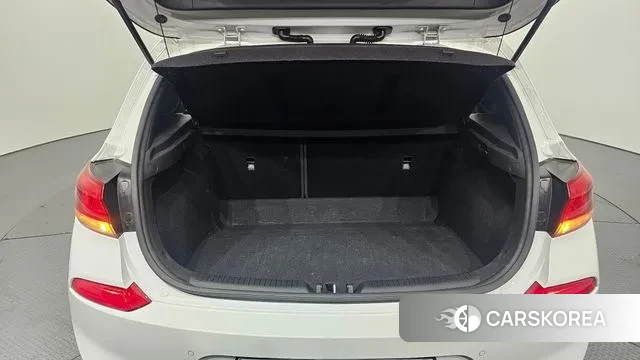 Hyundai i30 (PD) id 3661833 из Кореи 11