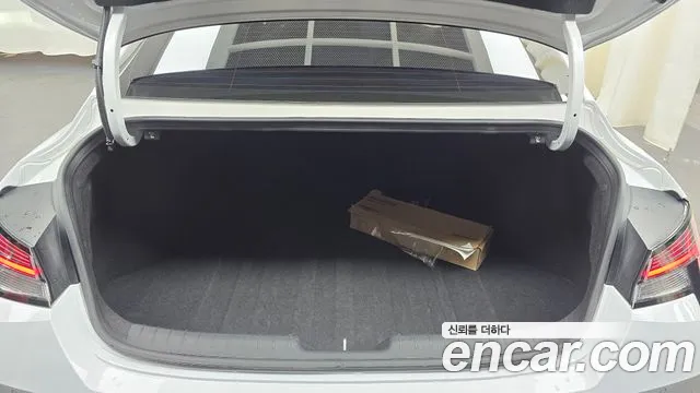 Hyundai Avante Hybrid (CN7) id 2831004 из Кореи 11