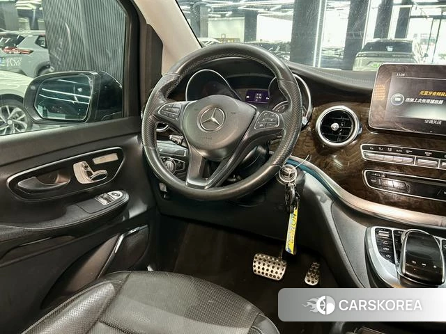Mercedes-Benz V-class id 3890720 из Китая 11