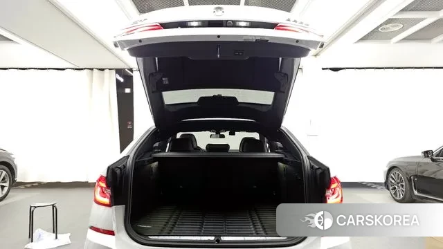 BMW 6 Series GT (G32) id 3377369 из Кореи 11