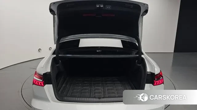 Audi A6 (C8) id 3142277 из Кореи 11