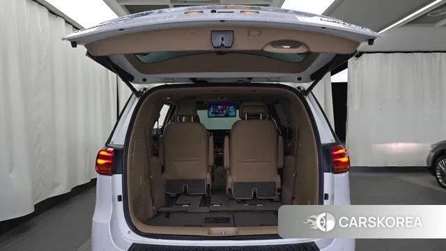 Kia The New Carnival id 2941450 из Кореи 11