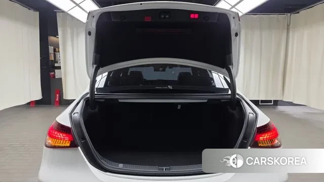 Mercedes-Benz E-Class W213 id 3562279 из Кореи 11