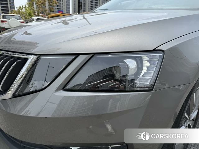 Skoda Octavia id 4239321 из Китая 11
