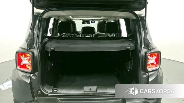 Jeep Renegade id 3703494 из Кореи 11