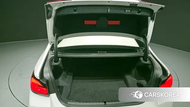 BMW 5 Series (G30) id 3597892 из Кореи 11