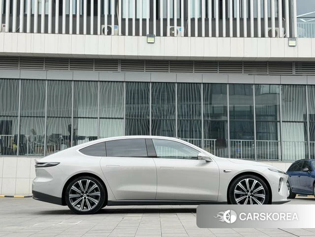 Weilai ET7 id 3968832 из Китая 11