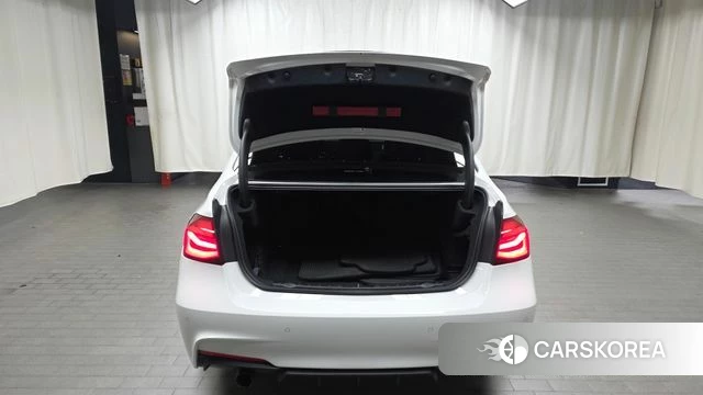 BMW 3 Series (F30) id 4020266 из Кореи 11