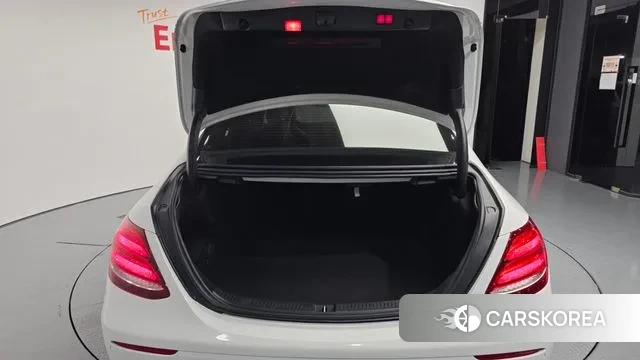 Mercedes-Benz E-Class W213 id 3243794 из Кореи 11