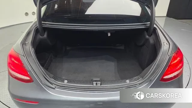 Mercedes-Benz E-Class W213 id 3578667 из Кореи 11