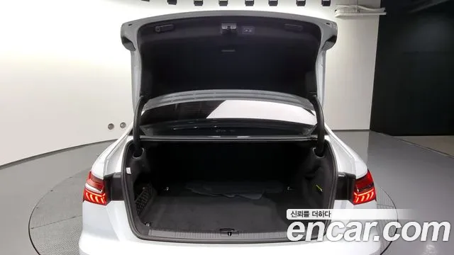 Audi A6 (C8) id 2854311 из Кореи 11