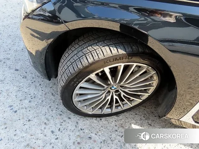 BMW 7 Series (G11) id 3391204 из Кореи 11