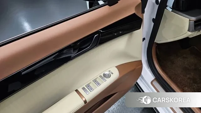 Hyundai Grandeur Hybrid (GN7) id 3457491 из Кореи 11