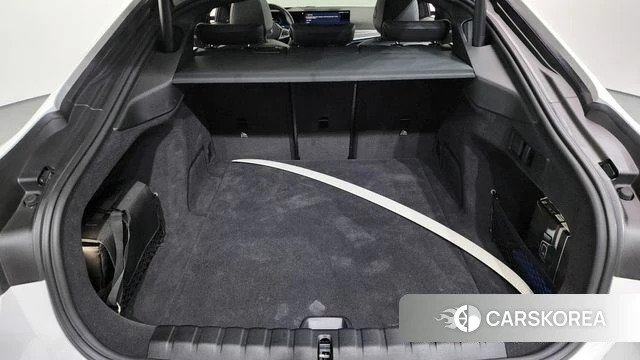 BMW i4 id 3883768 из Кореи 11