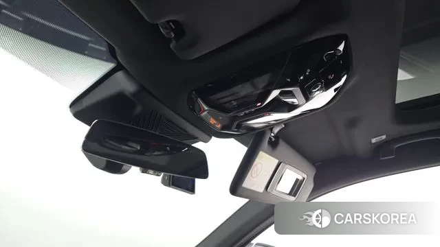 BMW 5 Series (G30) id 3517535 из Кореи 11