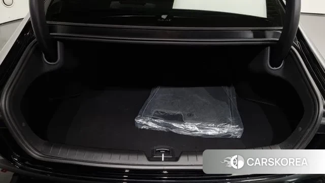 Hyundai Grandeur (GN7) id 3052989 из Кореи 11