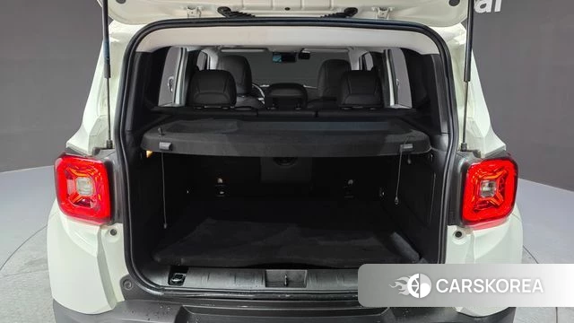 Jeep Renegade id 3916944 из Кореи 11