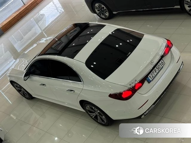 Mercedes-Benz E-Class W214 id 4887119 из Кореи 11