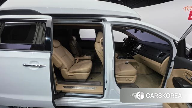 Kia The New Carnival id 3955613 из Кореи 11