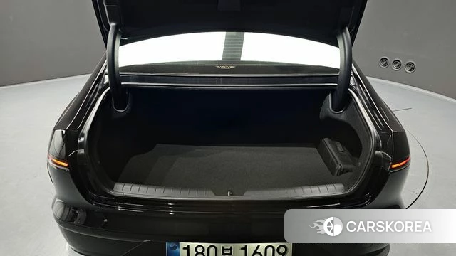 Hyundai Grandeur (GN7) id 3850119 из Кореи 11