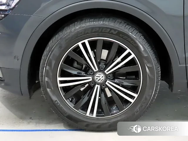 Volkswagen Tiguan second Generation id 3695764 из Кореи 11