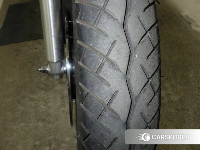 Yamaha SR400 id 3945456 из Японии 11