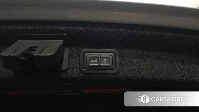 Audi A6 (C8) id 3676571 из Кореи 11