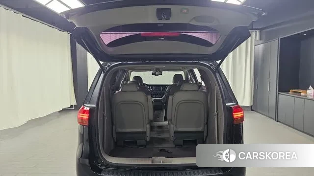 Kia All New Carnival id 3515400 из Кореи 11