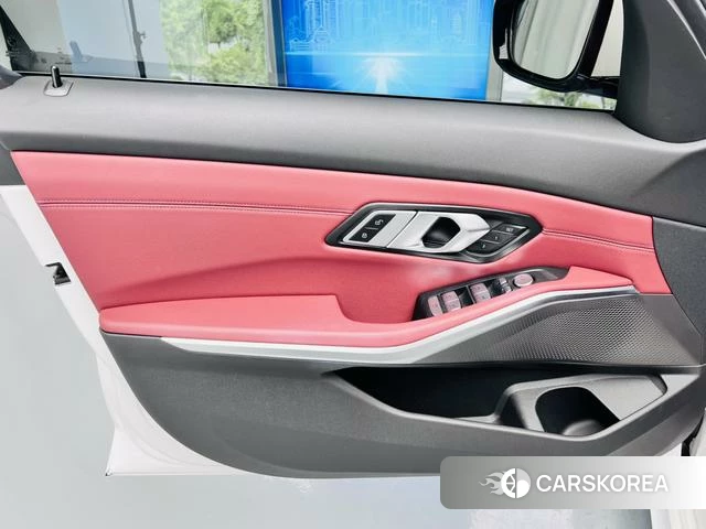 BMW 3 series id 4271672 из Китая 11