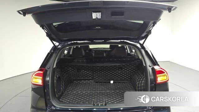 Kia Niro EV id 4303725 из Кореи 11