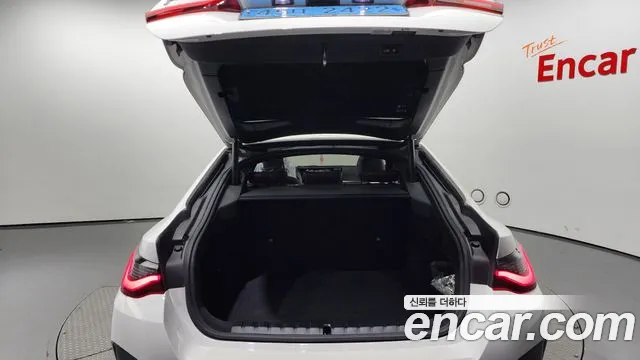 BMW i4 id 2699156 из Кореи 11