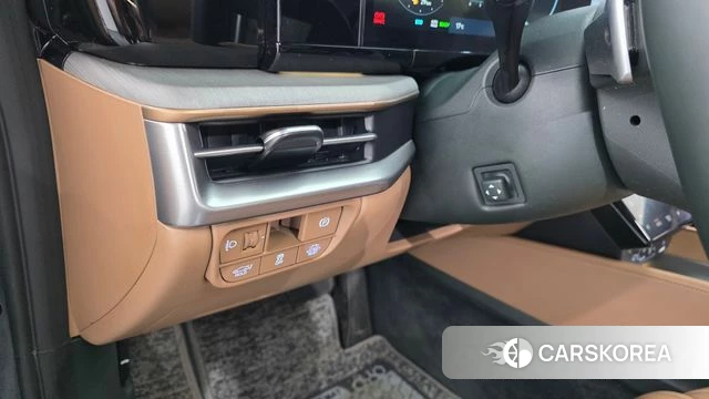 Hyundai Grandeur Hybrid (GN7) id 4291882 из Кореи 11