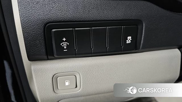 Kia The New Carnival id 4557892 из Кореи 11