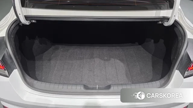 Hyundai Avante Hybrid (CN7) id 2999650 из Кореи 11