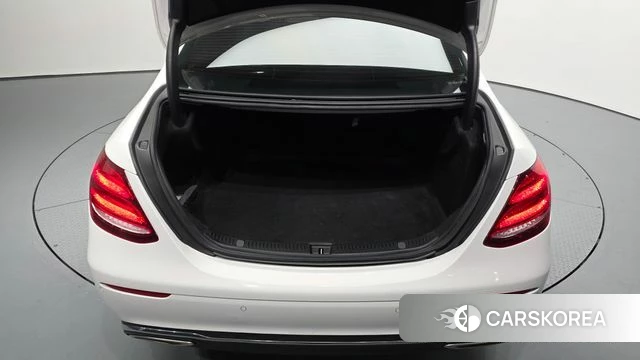 Mercedes-Benz E-Class W213 id 3880275 из Кореи 11