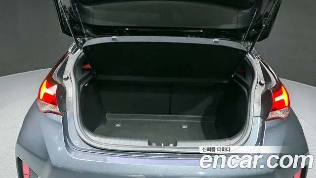 Hyundai Veloster (JS) id 2951890 из Кореи 11