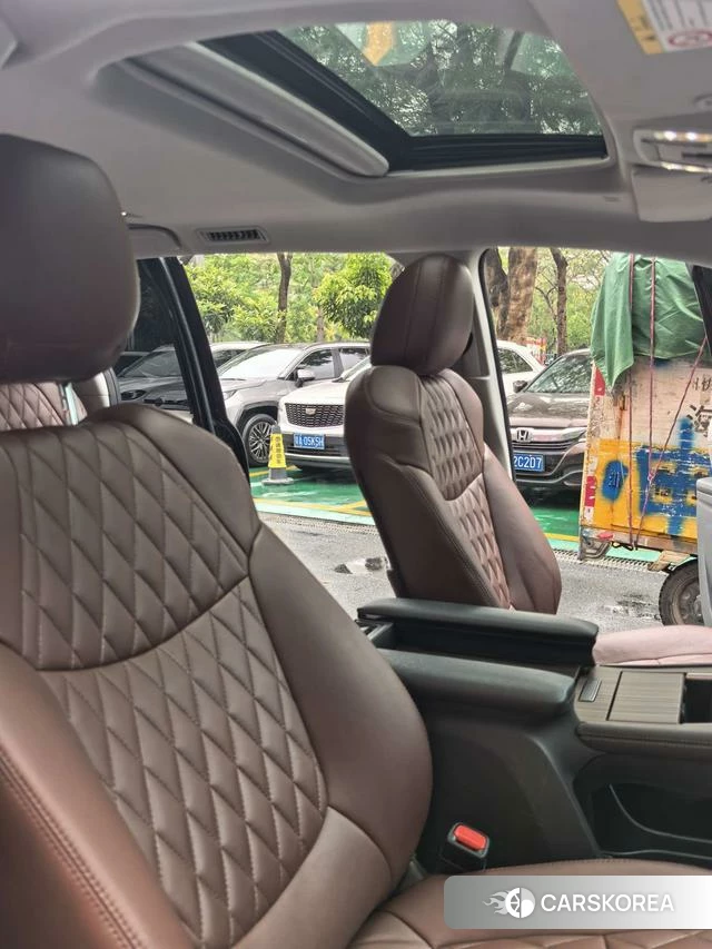 Toyota Saina id 4263550 из Китая 11