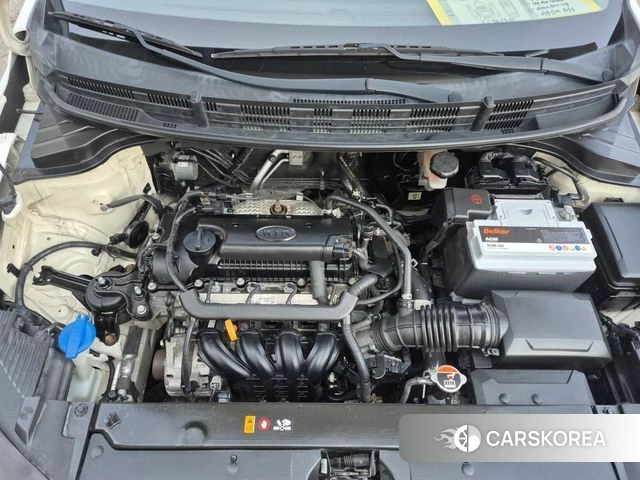 Kia Stonic id 3845741 из Кореи 11