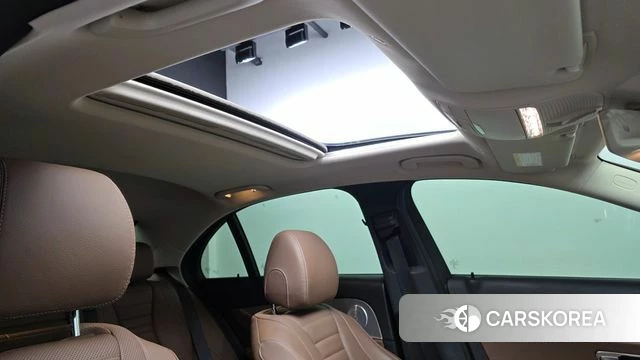 Mercedes-Benz E-Class W213 id 4836550 из Кореи 11