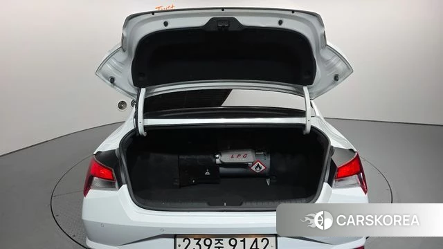 Hyundai Avante (CN7) id 4624825 из Кореи 11