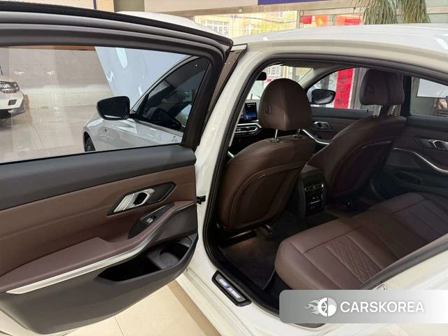 BMW 3 series id 4335074 из Китая 11