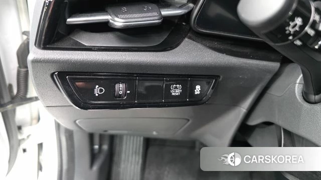 Kia Di Ol Nu Niro id 4763743 из Кореи 11