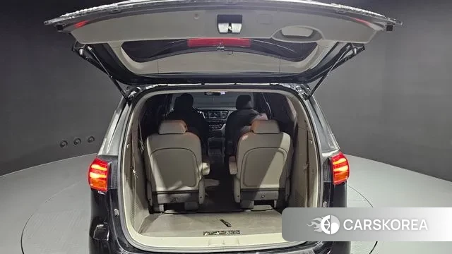 Kia The New Carnival id 3324883 из Кореи 11