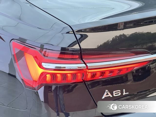 Audi A6L id 4258726 из Китая 11